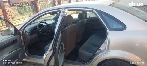 Chevrolet Lacetti 2011 - фото 3