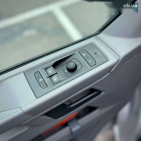 Volkswagen Transporter 2020 - фото 19