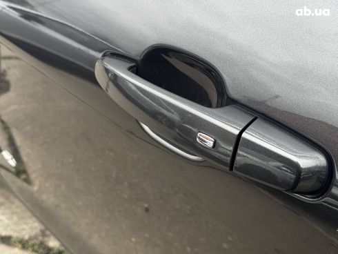 Chevrolet Equinox 2018 серый - фото 11