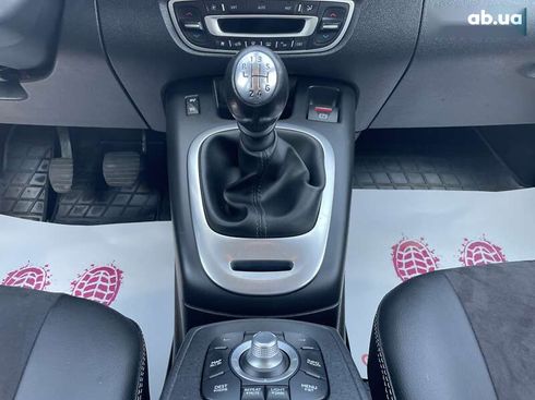 Renault Scenic 2010 - фото 21