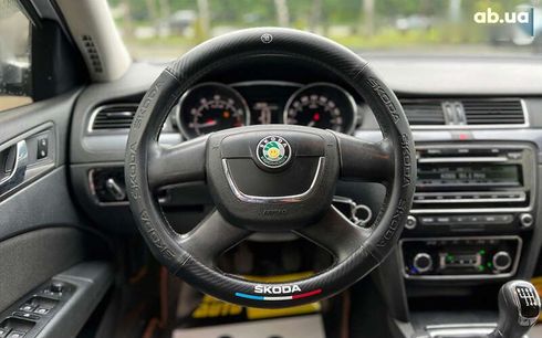 Skoda Superb 2012 - фото 11