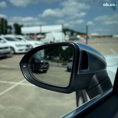 Volkswagen passat alltrack 2018 - фото 21