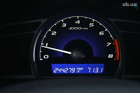 Honda Civic 2008 - фото 22