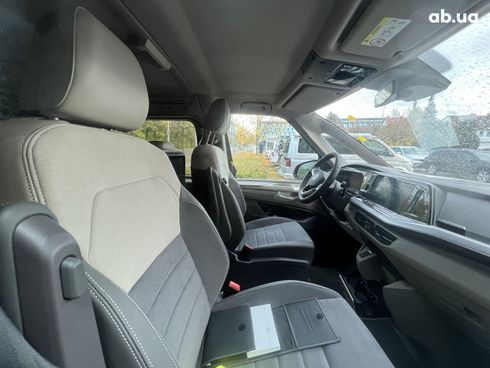 Volkswagen Multivan 2023 - фото 27