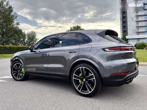 Porsche Cayenne 2024 - фото 10