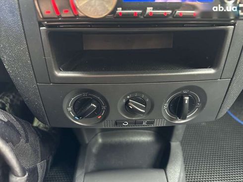 Skoda Fabia 2005 - фото 30