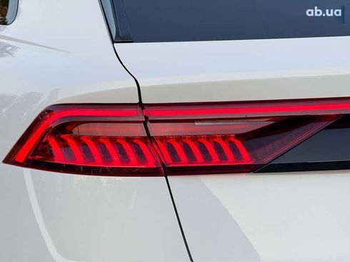 Audi Q8 2020 - фото 27