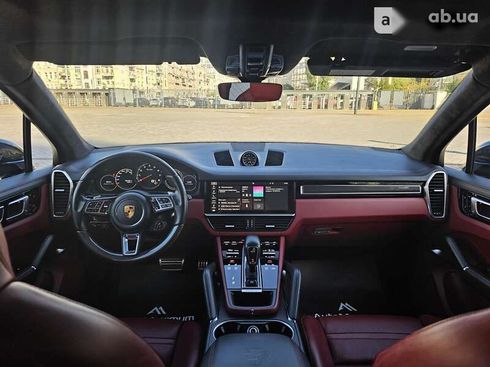 Porsche Cayenne 2018 - фото 17