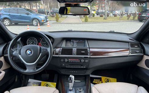 BMW X5 2010 - фото 14