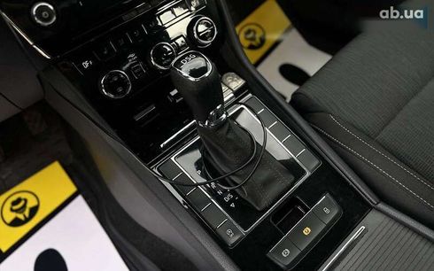 Skoda Superb 2019 - фото 20