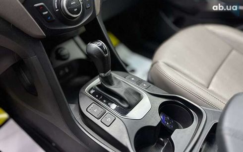 Hyundai Santa Fe 2017 - фото 13