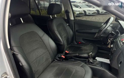 Skoda Fabia 2007 - фото 11