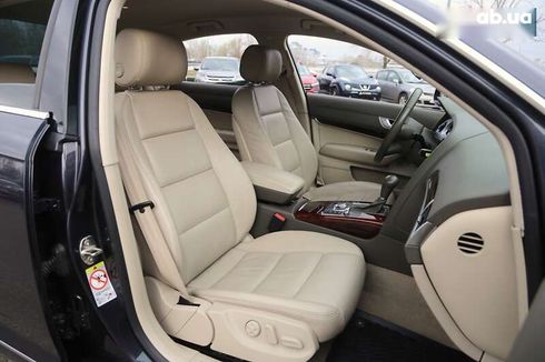 Audi A6 2010 - фото 11