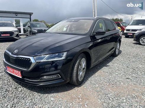 Skoda Octavia 2020 - фото 7