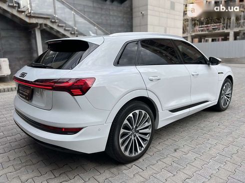 Audi E-Tron 2019 - фото 14