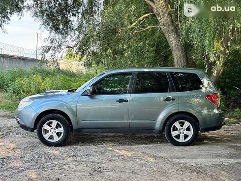 Subaru Forester 2010 - фото 11