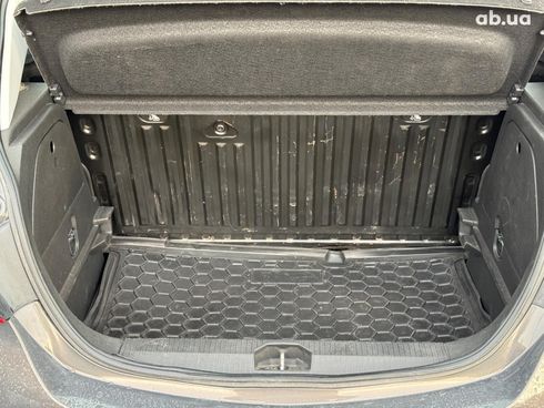 Opel Corsa 2015 серый - фото 18