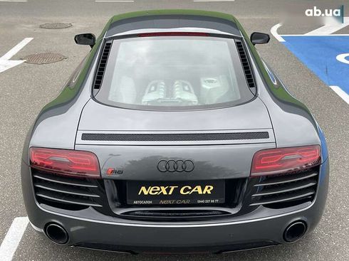 Audi R8 2013 - фото 17