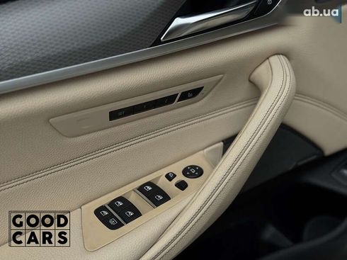 BMW 5 серия 2019 - фото 19