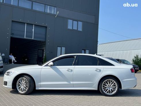 Audi A6 2018 белый - фото 19