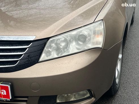 Geely Emgrand 7 2011 бежевый - фото 4