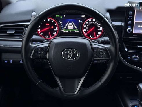 Toyota Camry 2022 - фото 28