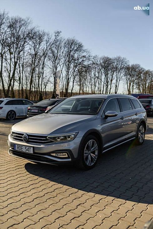 Volkswagen passat alltrack 2020 - фото 20