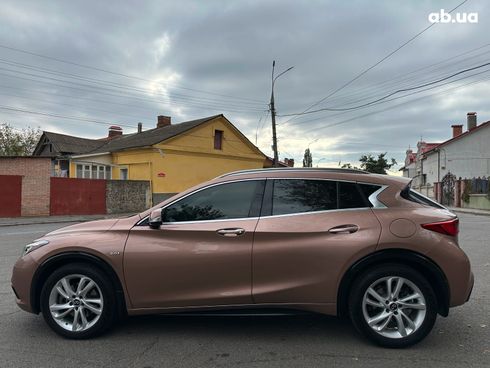 Infiniti QX30 2016 коричневый - фото 8