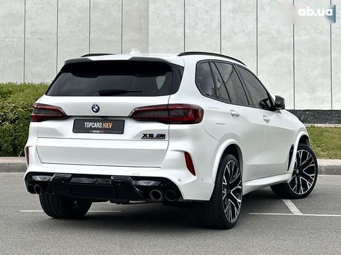 BMW X5 M 2022 - фото 9