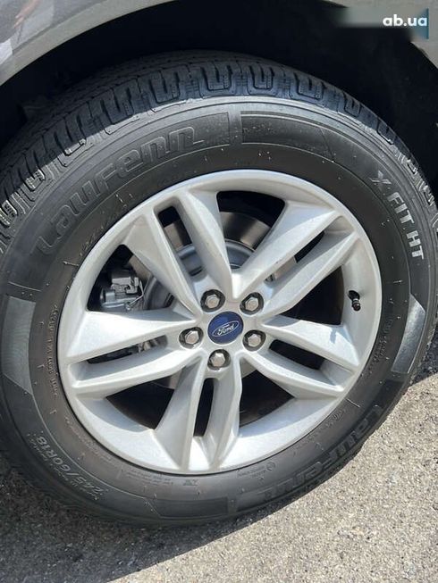 Ford Edge 2017 - фото 17