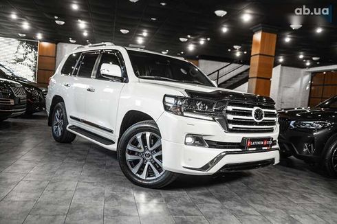 Toyota Land Cruiser 2017 - фото 7