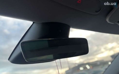 Tesla Model 3 2024 - фото 17