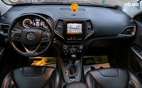 Jeep Cherokee 2019 - фото 10