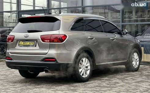 Kia Sorento 2016 - фото 6