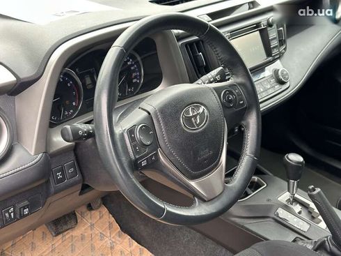 Toyota RAV4 2016 - фото 20