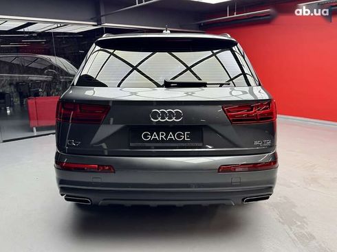 Audi Q7 2019 - фото 13