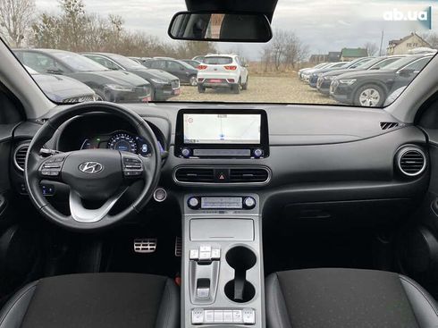 Hyundai Kona Electric 2021 - фото 4