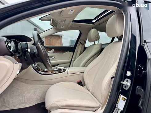Mercedes-Benz E-Класс 2020 - фото 26