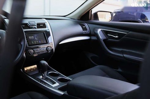 Nissan Altima 2015 - фото 14