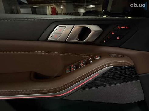 BMW X7 2022 - фото 25