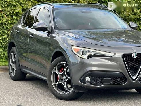 Alfa Romeo Stelvio 2017 - фото 16