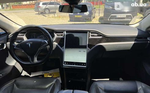 Tesla Model S 2016 - фото 19