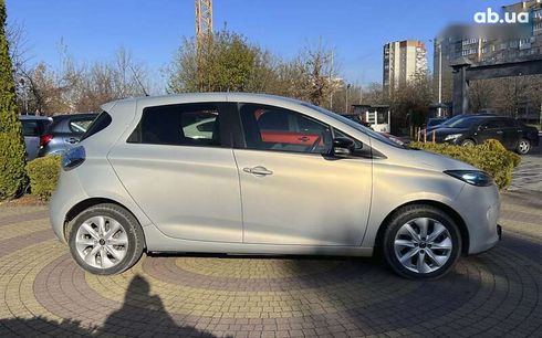 Renault Zoe 2018 - фото 8