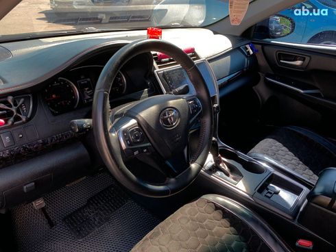 Toyota Camry 2017 черный - фото 26