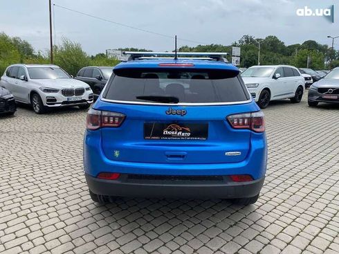 Jeep Compass 2017 - фото 6