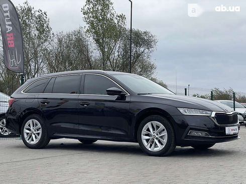 Skoda Octavia 2021 - фото 5