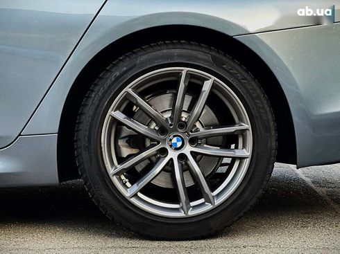 BMW 5 серия 2017 - фото 12