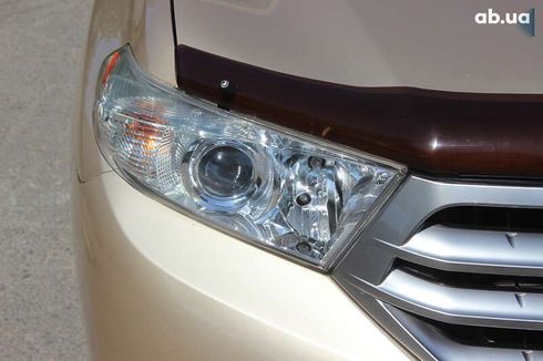 Toyota Highlander 2011 - фото 12