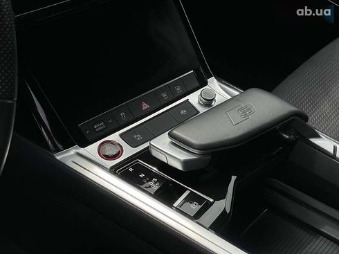 Audi e-tron S 2022 - фото 27
