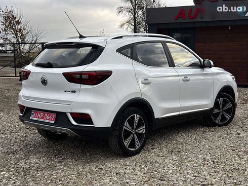 MG ZS EV 2020 - фото 10